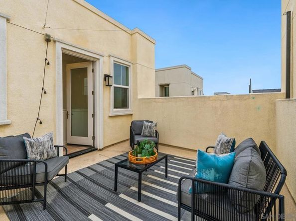 707 S S Mosaic St, Anaheim CA 92805