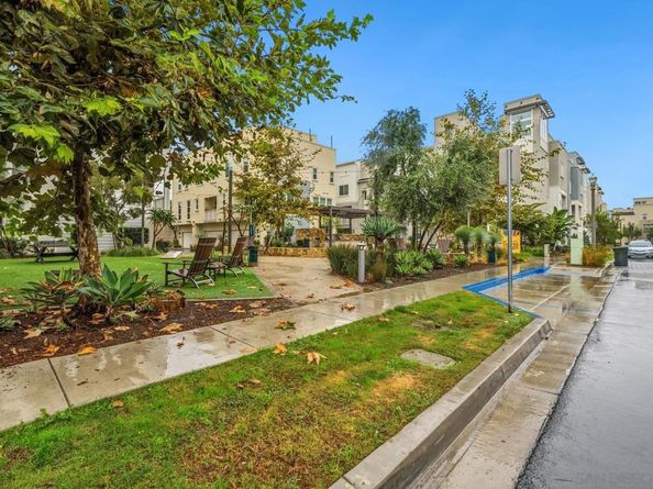 707 S S Mosaic St, Anaheim CA 92805