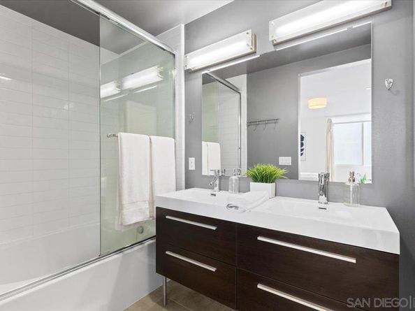 4177 Voltaire, San Diego CA 92107