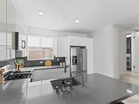 4177 Voltaire, San Diego CA 92107