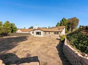 11715 Lake Grove Ct, San Diego CA 92131