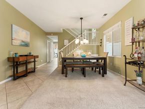 465 Ashbourne Gln, Escondido CA 92027