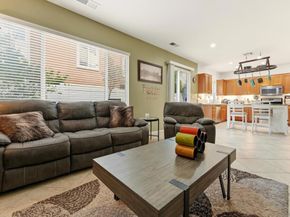 465 Ashbourne Gln, Escondido CA 92027