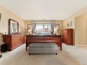 465 Ashbourne Gln, Escondido CA 92027