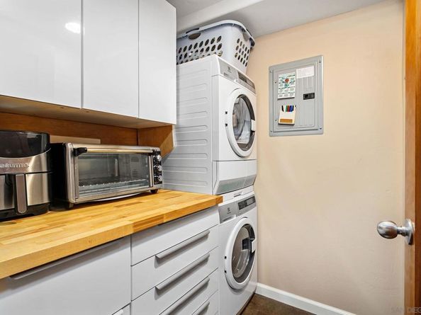 4854 39Th St, San Diego CA 92116