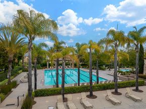 1670 Grasshopper Ln, Chula Vista CA 91915