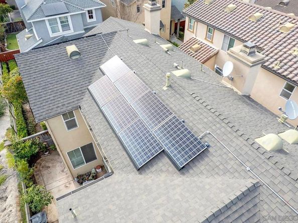 1670 Grasshopper Ln, Chula Vista CA 91915