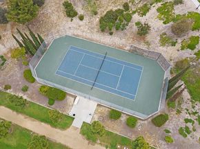 1670 Grasshopper Ln, Chula Vista CA 91915