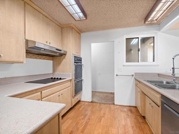 1540 Corsica Street, San Diego CA 92111