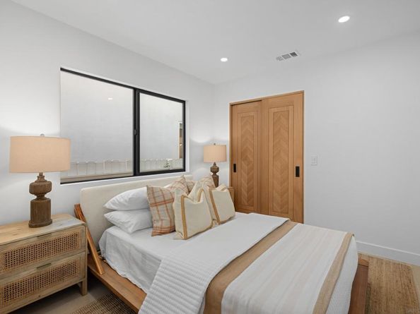 434  436 Bonair St, La Jolla CA 92037