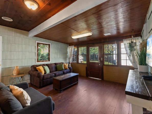 7005 Draper Ave, La Jolla CA 92037