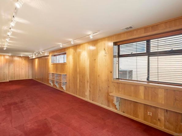 2812 Hartford Ct, San Diego CA 92117