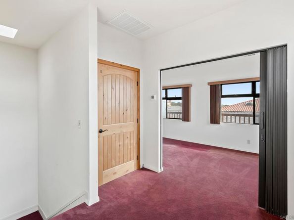 2812 Hartford Ct, San Diego CA 92117