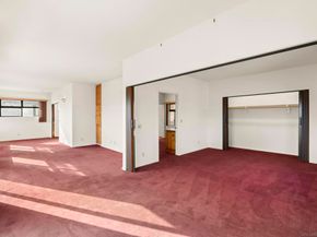 2812 Hartford Ct, San Diego CA 92117