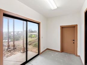 2812 Hartford Ct, San Diego CA 92117