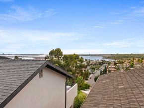 2812 Hartford Ct, San Diego CA 92117