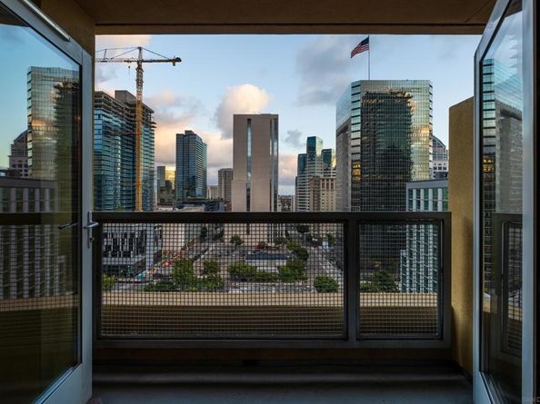 350 W Ash St 1207, San Diego CA 92101