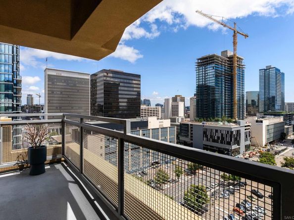 350 W Ash St 1207, San Diego CA 92101