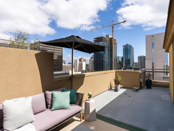 350 W Ash St 1207, San Diego CA 92101