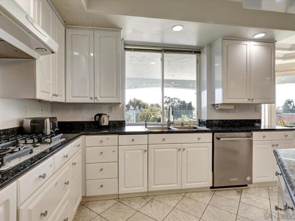 6727 Cavite Ct., San Diego CA 92120