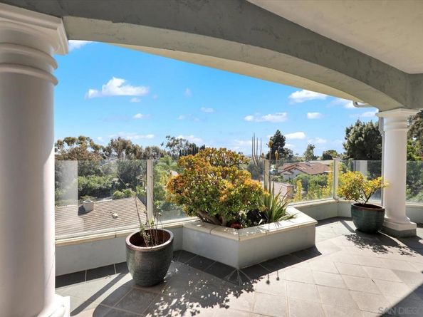 6727 Cavite Ct., San Diego CA 92120