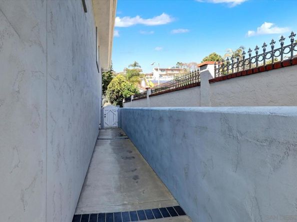 6727 Cavite Ct., San Diego CA 92120