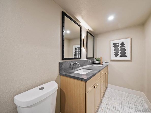 4946 Kalamis Way, Oceanside CA 92056
