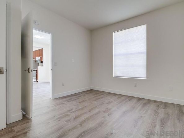 8650 New Salem St 27, San Diego CA 92126