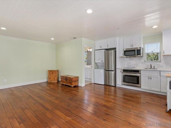 2738 Mackinnon Ranch Rd, Cardiff By The Sea CA 92007