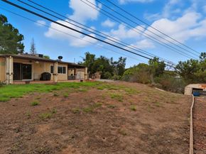 321 North Lane, El Cajon CA 92021