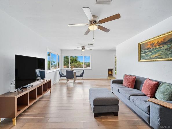 321 North Lane, El Cajon CA 92021