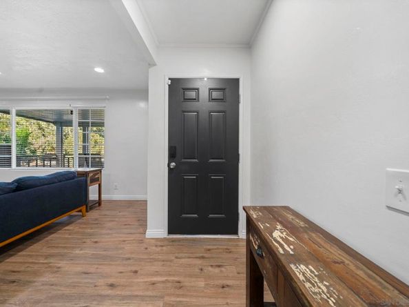 1780 Grove Rd, El Cajon CA 92020