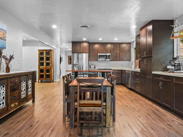 1780 Grove Rd, El Cajon CA 92020