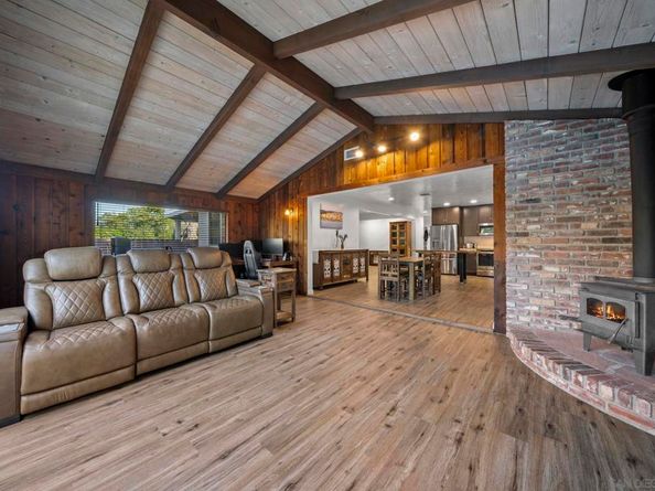 1780 Grove Rd, El Cajon CA 92020