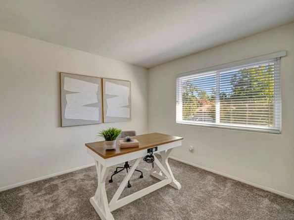 13403 Little Dawn Ln, Poway CA 92064