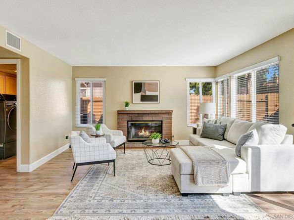 13403 Little Dawn Ln, Poway CA 92064