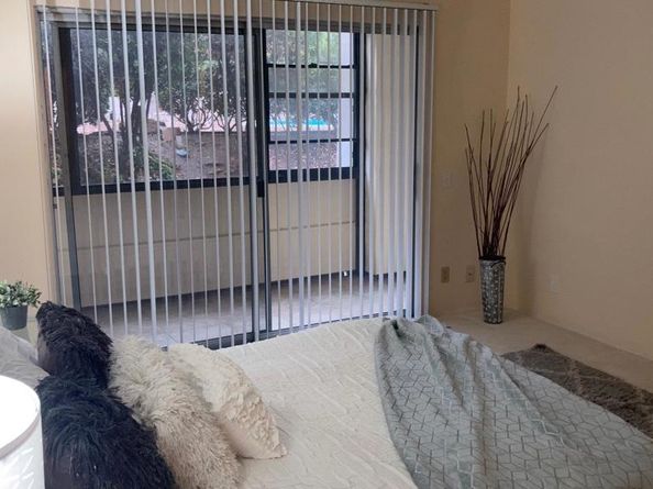 2540 Clairemont Dr. 202, San Diego CA 92117