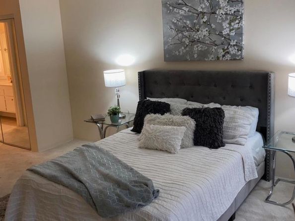 2540 Clairemont Dr. 202, San Diego CA 92117