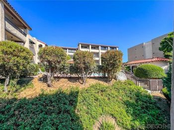 2540 Clairemont Dr.