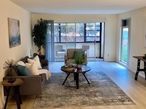 2540 Clairemont Dr. 202, San Diego CA 92117