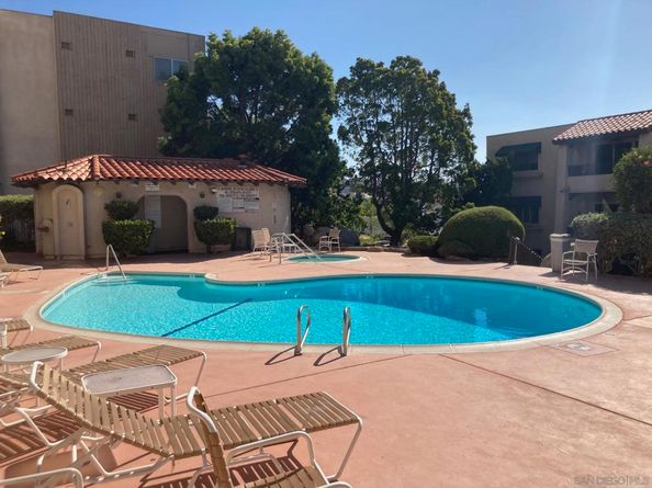 2540 Clairemont Dr. 202, San Diego CA 92117