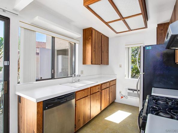 10875 Camino Ruiz 50, San Diego CA 92126