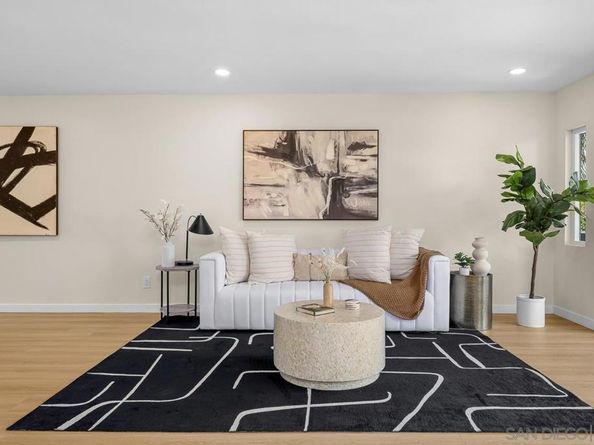 2128 Missouri St, San Diego CA 92109