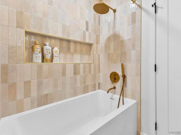 2128 Missouri St, San Diego CA 92109