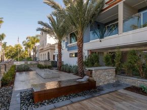 541 Orange Ave, Coronado CA 92118