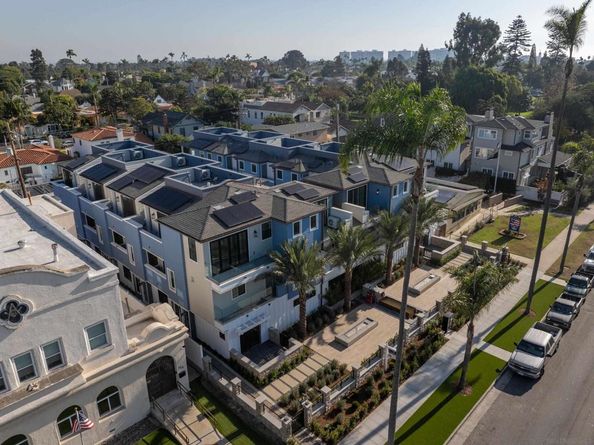 541 Orange Ave, Coronado CA 92118
