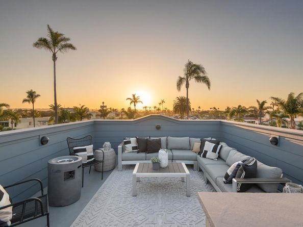 541 Orange Ave, Coronado CA 92118