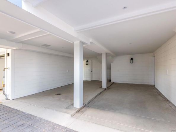 541 Orange Ave, Coronado CA 92118