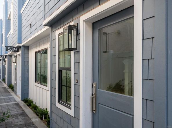 541 Orange Ave, Coronado CA 92118