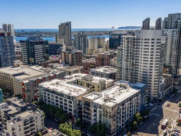1050 Island Ave 405, San Diego CA 92101